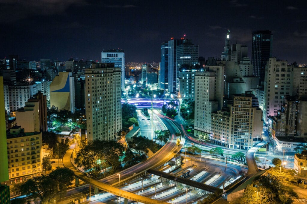 Onde Ficar e se Hospedar em SÃ£o Paulo_ Melhores HotÃ©is, Lugares, Bairros, VizinhanÃ§as, Locais e RegiÃµes